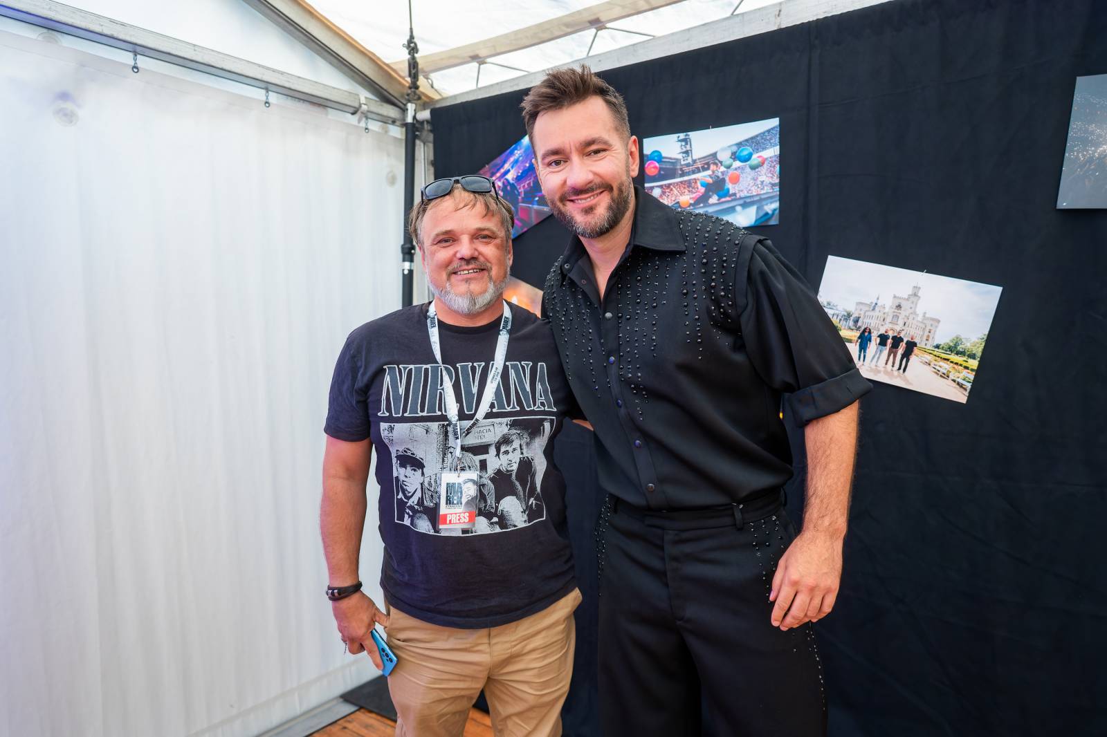Marek Ztracený přepsal dějiny. Zpívala s ním celá Letná, jeho syn si střihl kytarové sólo