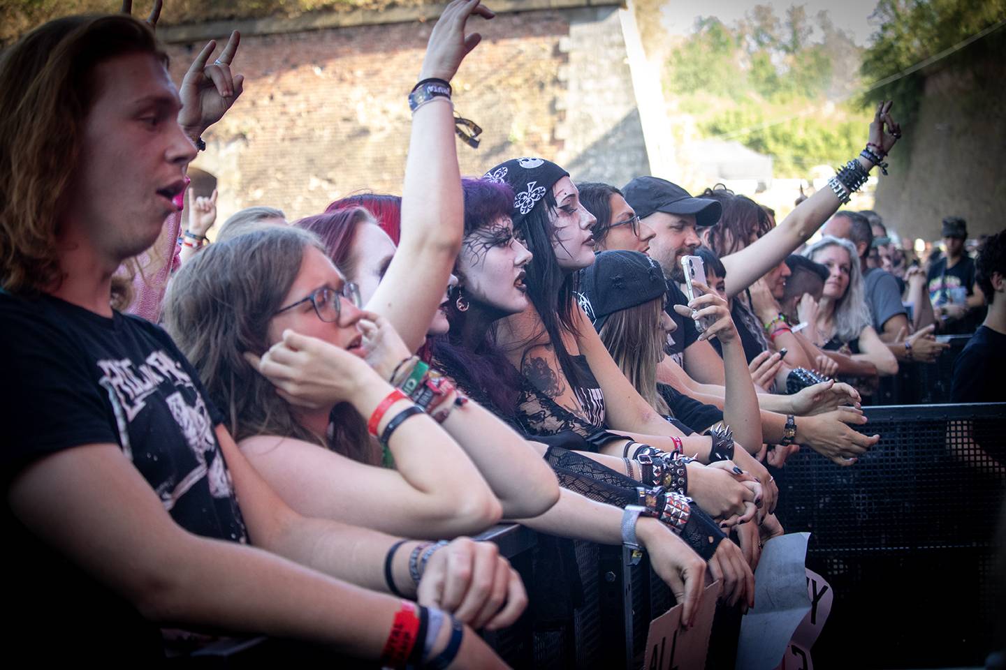 Imminence, The Ghost Inside a Satyricon uzavřeli sobotní Brutal Assault ve velkém stylu