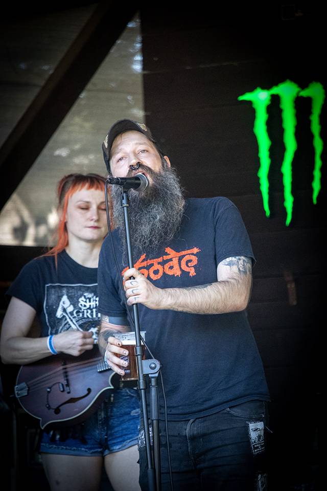 Krav Boca, H2O a Mad Rabbits: Divoké finále Summer Punk Party ve Volyni
