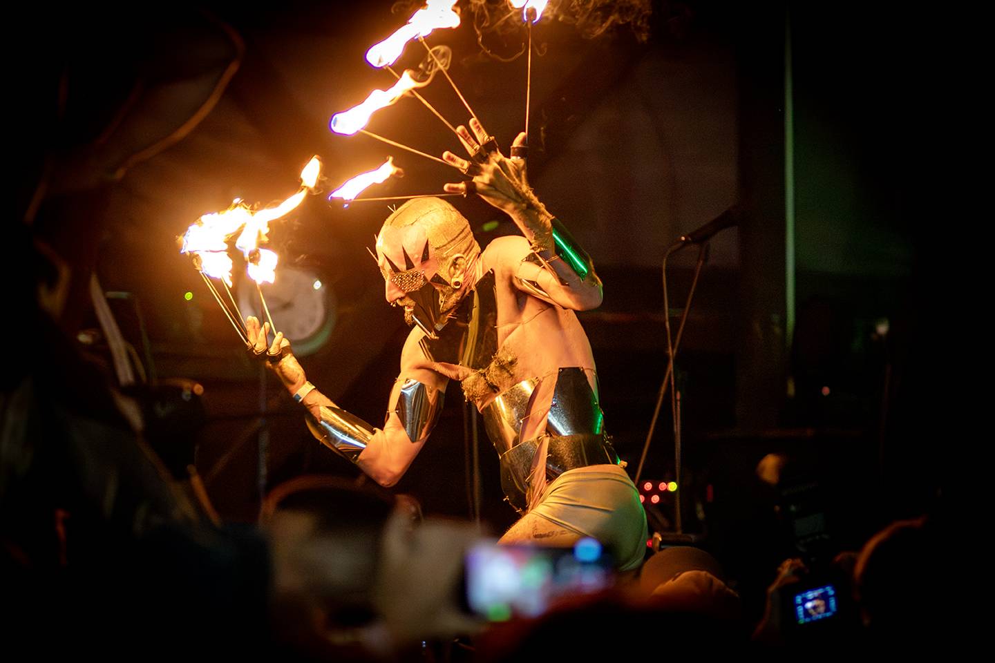 Krav Boca, H2O a Mad Rabbits: Divoké finále Summer Punk Party ve Volyni