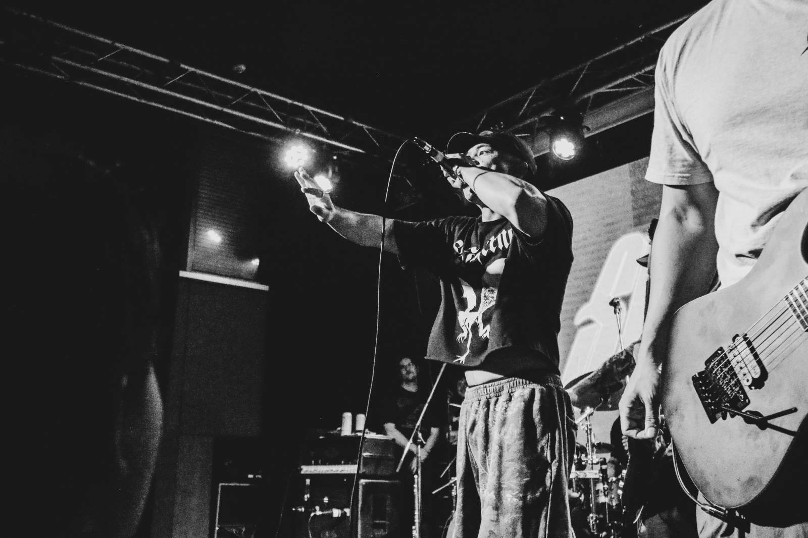 Australští SPEED v Praze: stagedives, moshpity a DIY hardcore