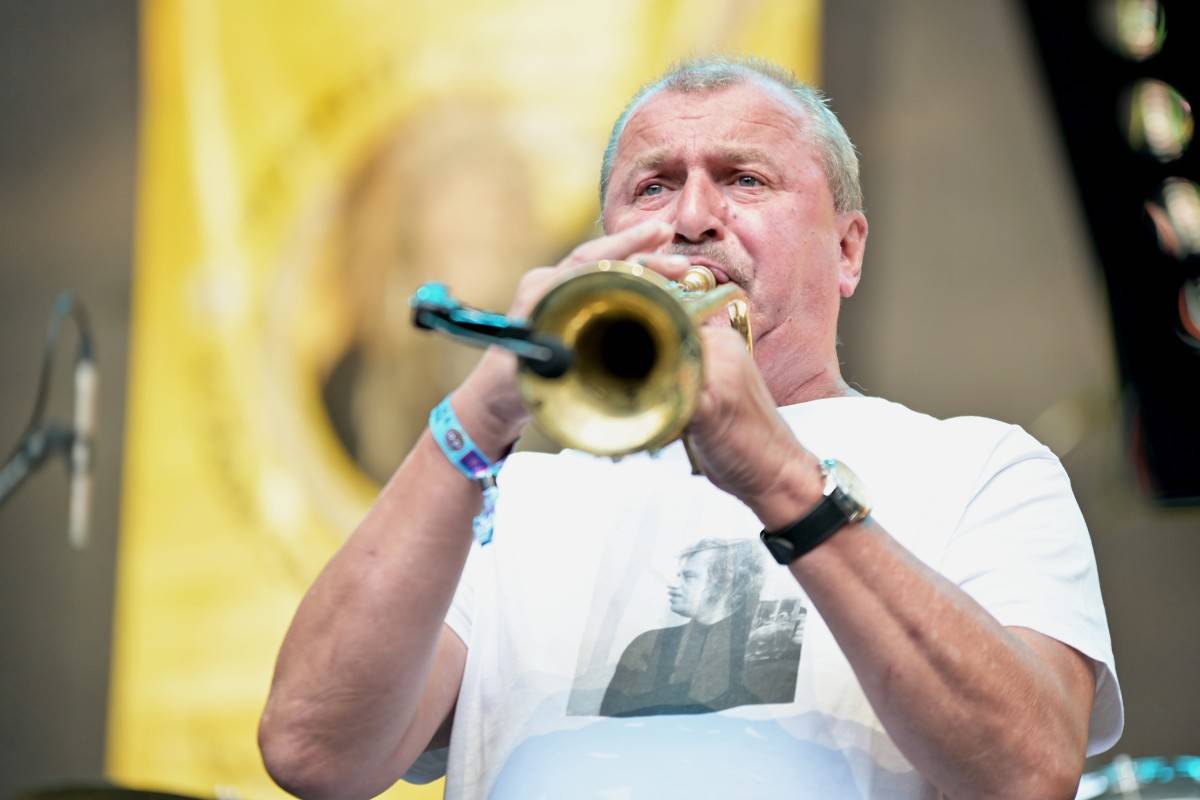 TrutnOFF zahájily české legendy. Dorazili Visací zámek, Pražský výběr, Hentai Corporation i Jasná páka