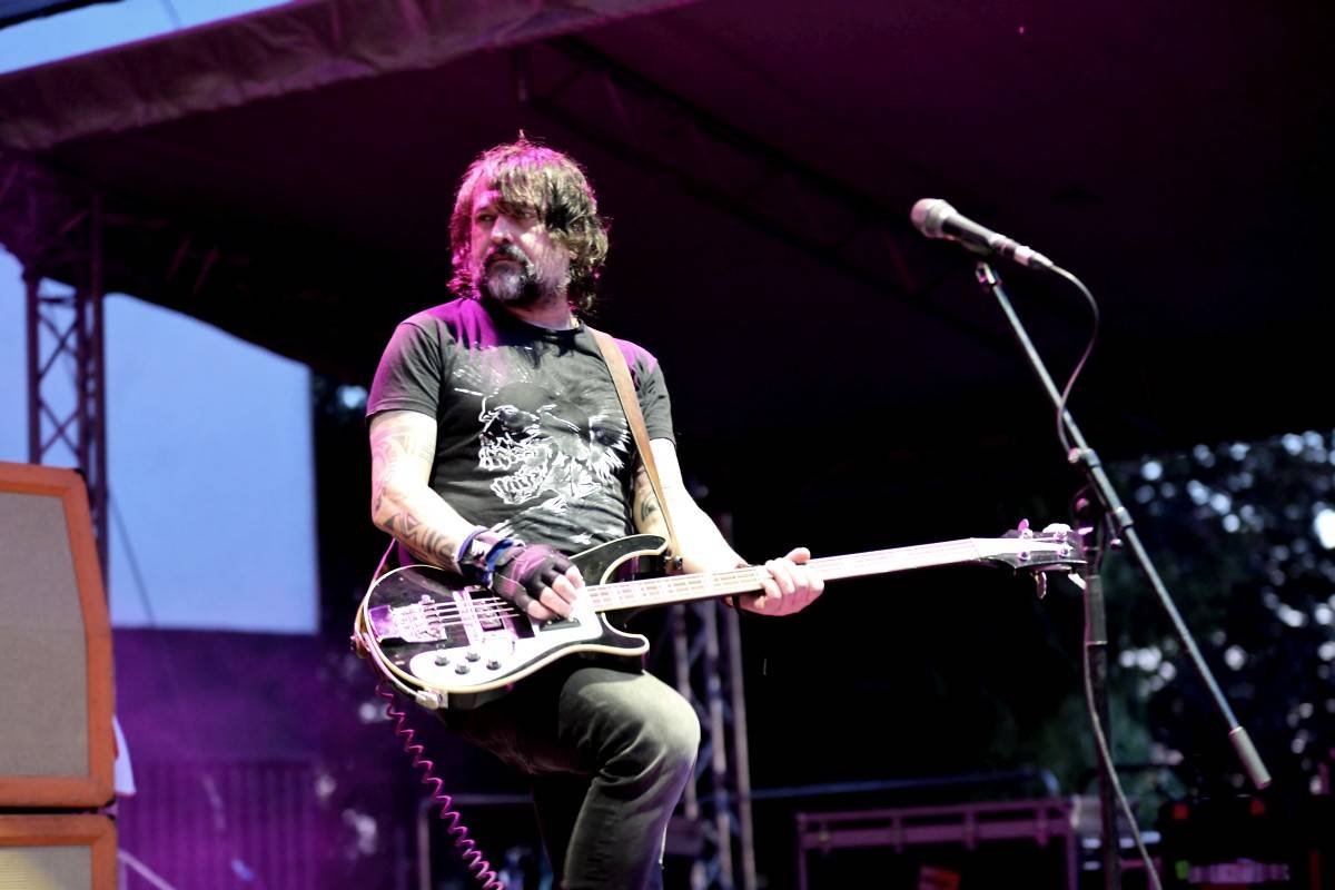 Druhý den na Českém Woodstocku ovládli nezkrotní Gogol Bordello. Areál rozebrali na součástky