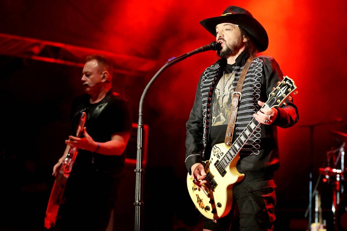 TrutnOFF, den třetí: The Wailers, Monkey Business i Lucie ovládli areál Na Bojišti. Kodymova kytara skončila v publiku