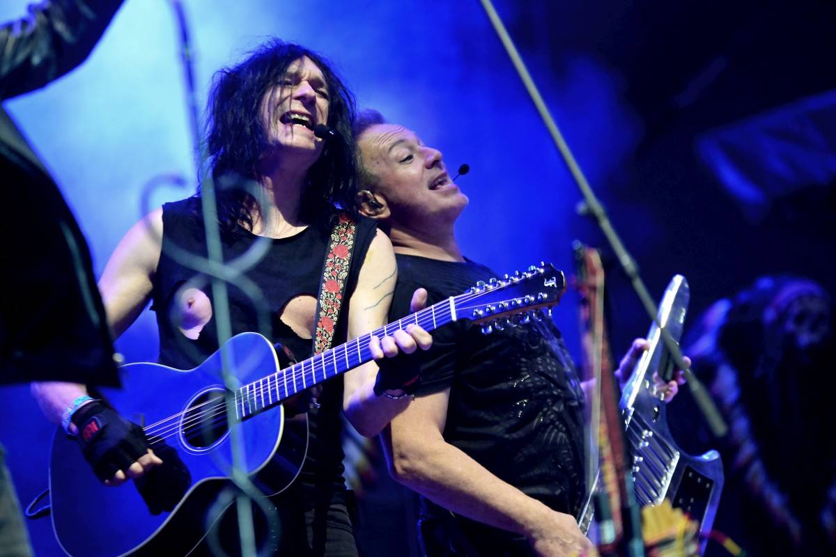 TrutnOFF, den třetí: The Wailers, Monkey Business i Lucie ovládli areál Na Bojišti. Kodymova kytara skončila v publiku