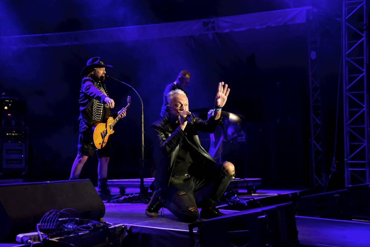 TrutnOFF, den třetí: The Wailers, Monkey Business i Lucie ovládli areál Na Bojišti. Kodymova kytara skončila v publiku