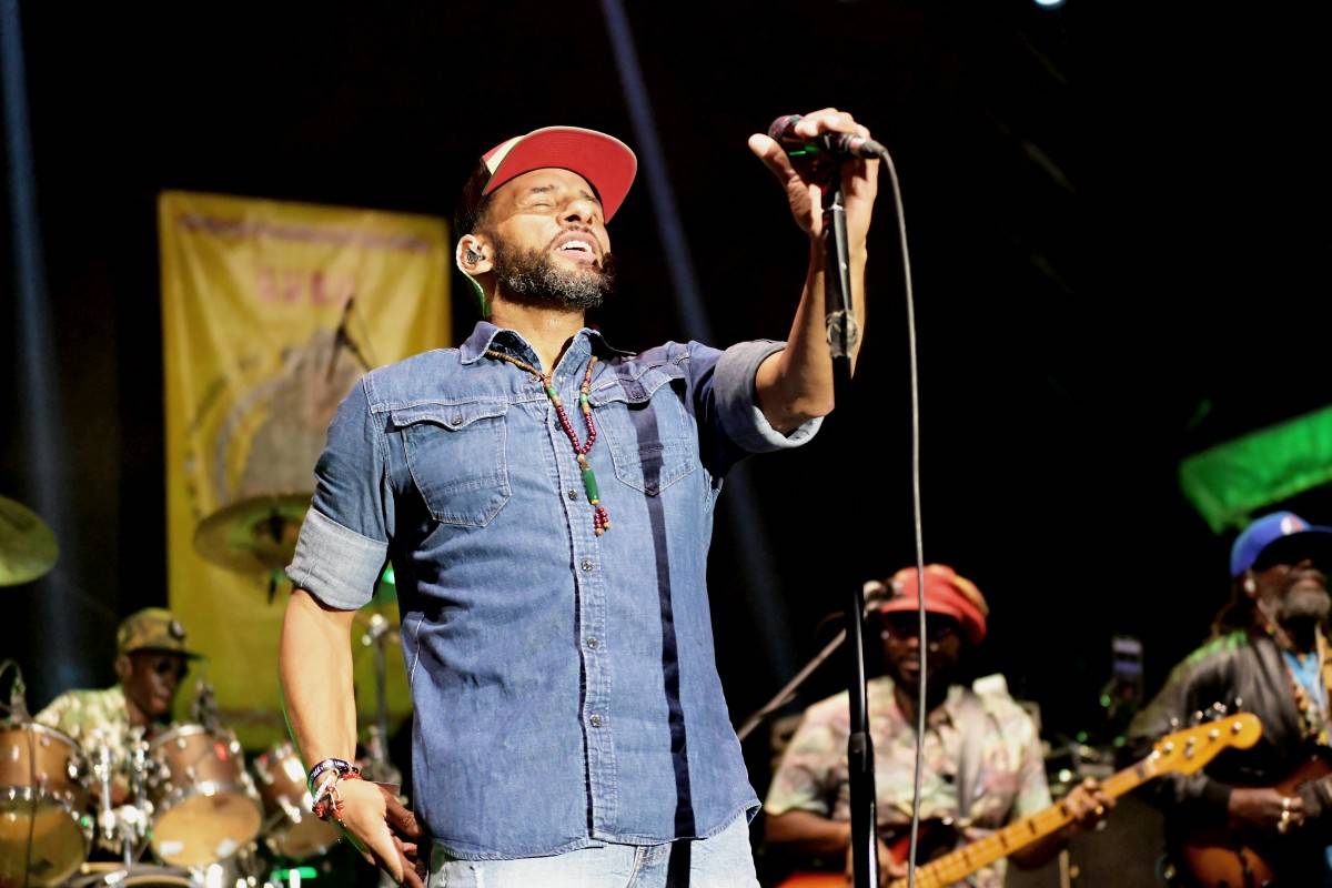 TrutnOFF, den třetí: The Wailers, Monkey Business i Lucie ovládli areál Na Bojišti. Kodymova kytara skončila v publiku