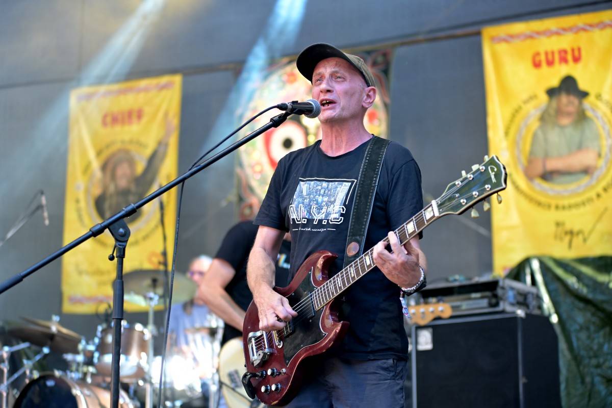 TrutnOFF, den třetí: The Wailers, Monkey Business i Lucie ovládli areál Na Bojišti. Kodymova kytara skončila v publiku