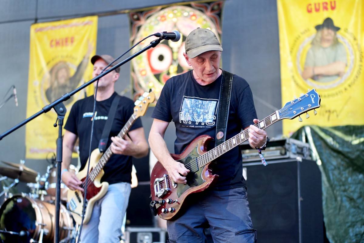 TrutnOFF, den třetí: The Wailers, Monkey Business i Lucie ovládli areál Na Bojišti. Kodymova kytara skončila v publiku