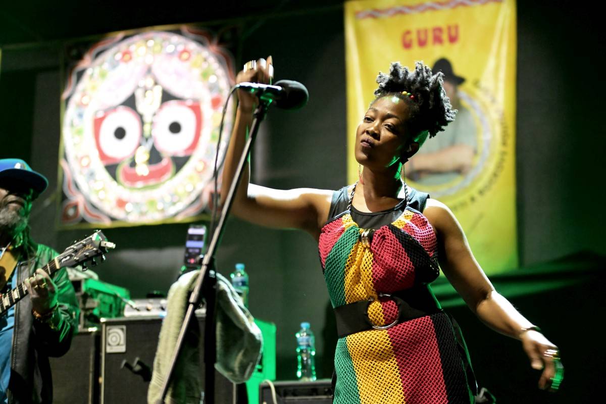 TrutnOFF, den třetí: The Wailers, Monkey Business i Lucie ovládli areál Na Bojišti. Kodymova kytara skončila v publiku