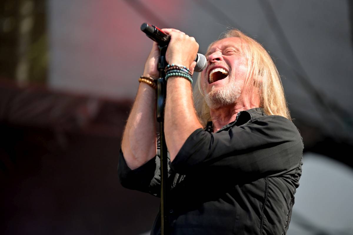 TrutnOFF, den třetí: The Wailers, Monkey Business i Lucie ovládli areál Na Bojišti. Kodymova kytara skončila v publiku