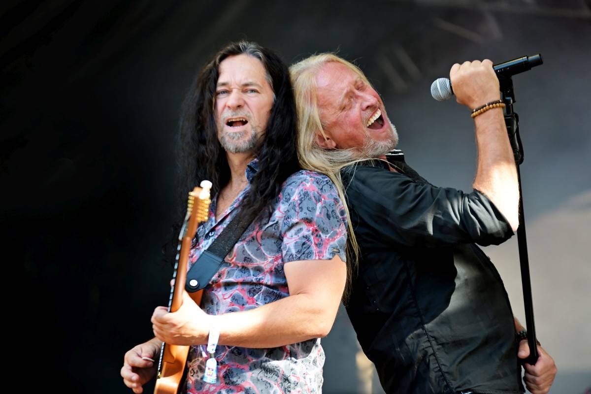 TrutnOFF, den třetí: The Wailers, Monkey Business i Lucie ovládli areál Na Bojišti. Kodymova kytara skončila v publiku