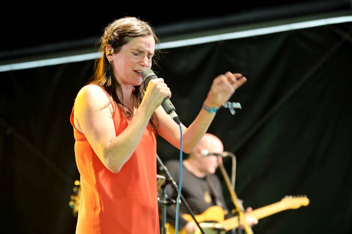 TrutnOFF, den třetí: The Wailers, Monkey Business i Lucie ovládli areál Na Bojišti. Kodymova kytara skončila v publiku