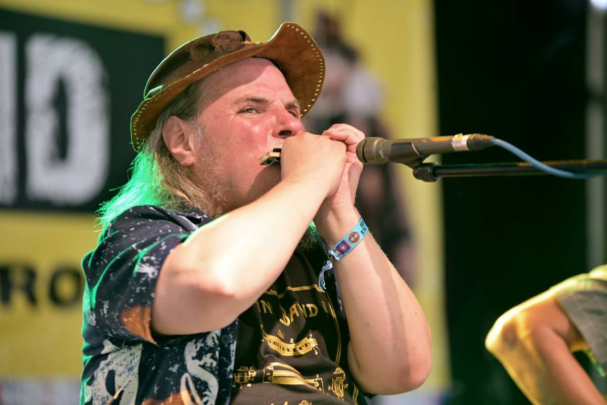 TrutnOFF, den třetí: The Wailers, Monkey Business i Lucie ovládli areál Na Bojišti. Kodymova kytara skončila v publiku