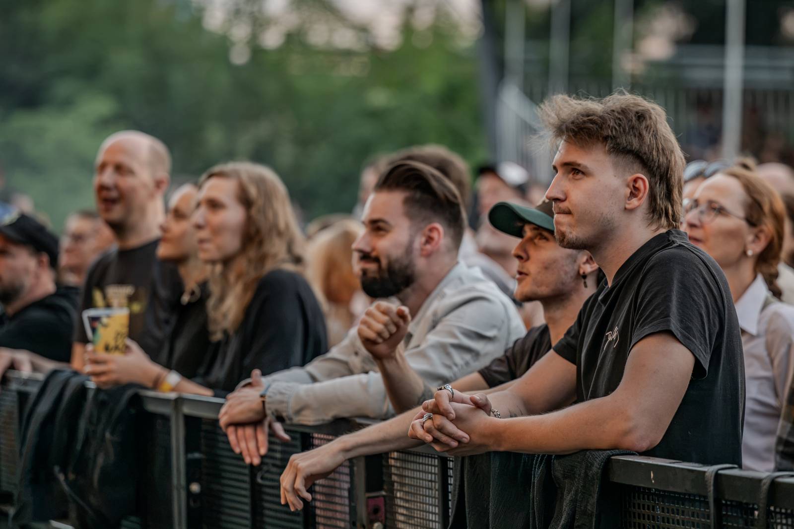 David Koller bavil publikum v pražském Areálu 7. Na Prague Open Air oslavil Kollerband dvacet let na scéně