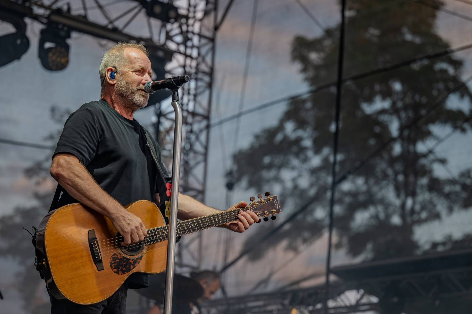 David Koller bavil publikum v pražském Areálu 7. Na Prague Open Air oslavil Kollerband dvacet let na scéně