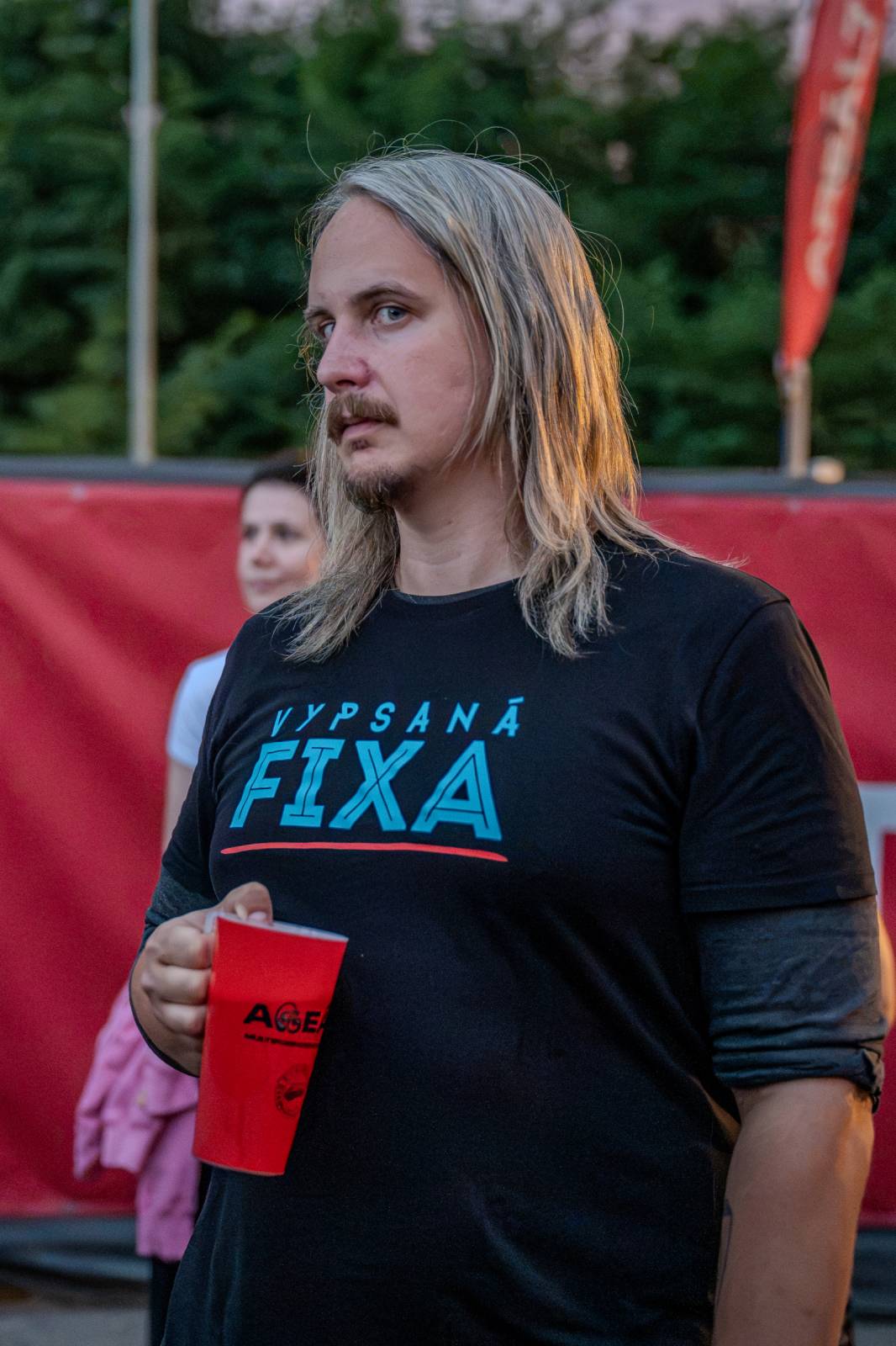 Vypsaná fiXa křtila v Praze nové album a slavila narozeniny. Nezastavila ji ani bouřka