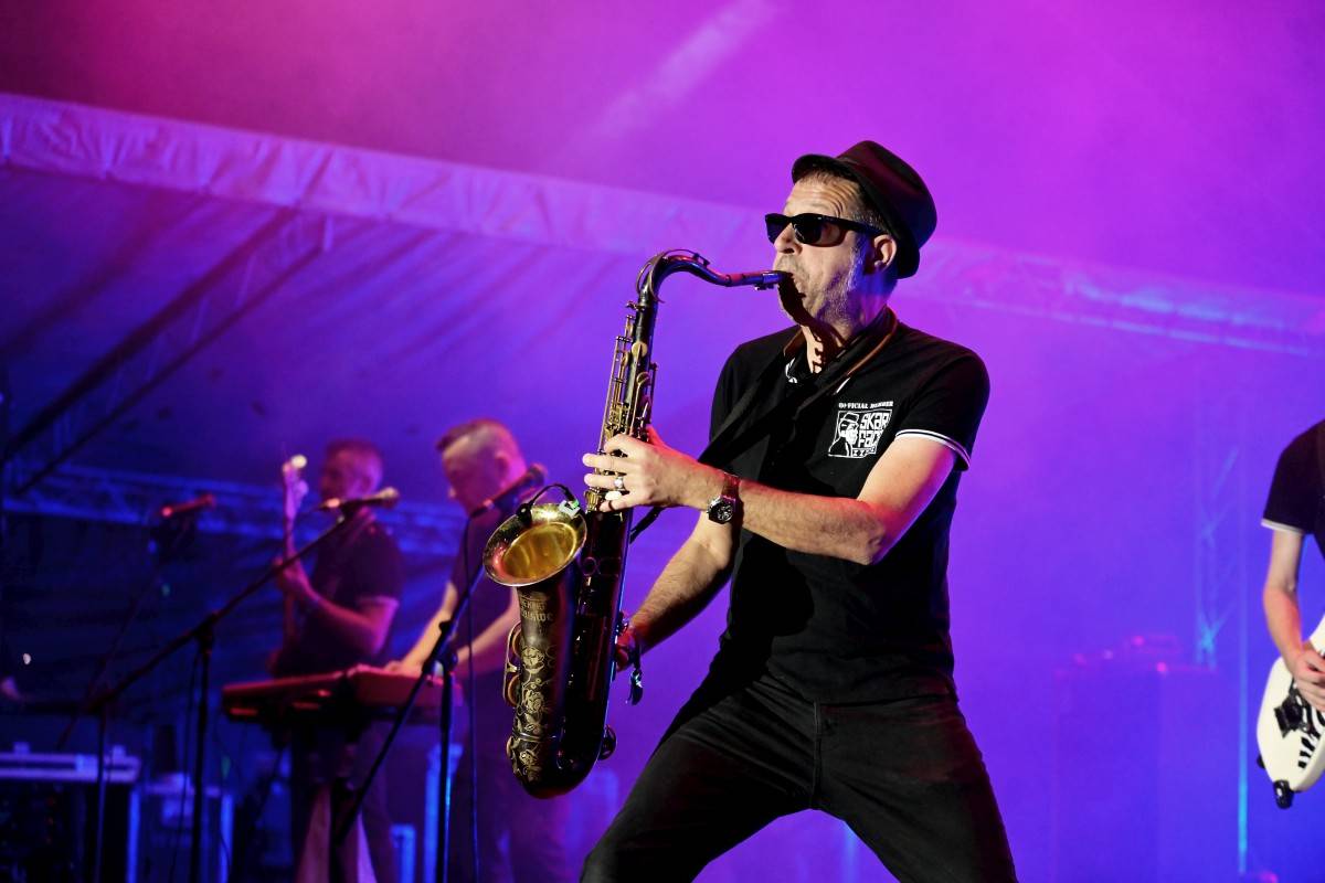 Festival TrutnOFF uzavřeli Znouzectnost, The Beatles Revival, Hally Belly či francouzští Skarface