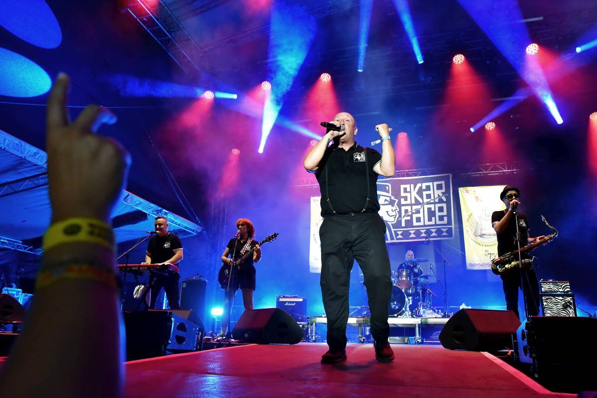 Festival TrutnOFF uzavřeli Znouzectnost, The Beatles Revival, Hally Belly či francouzští Skarface