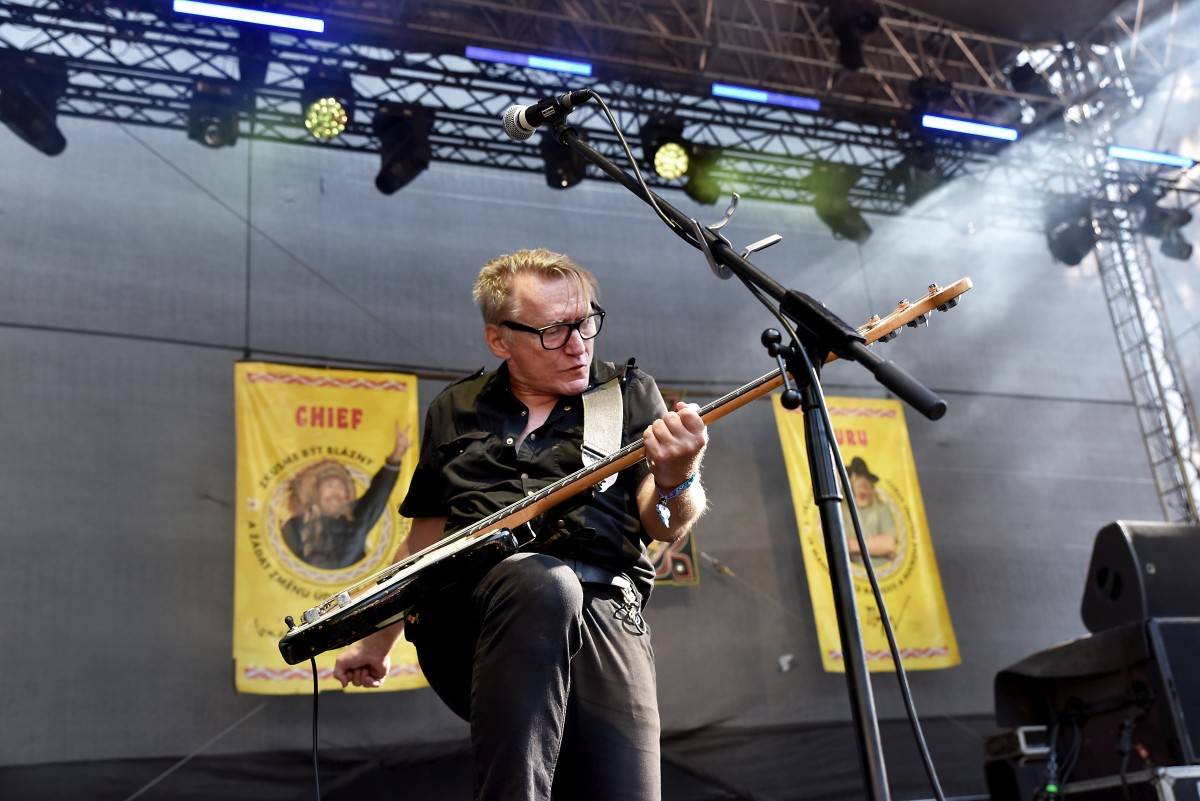 Festival TrutnOFF uzavřeli Znouzectnost, The Beatles Revival, Hally Belly či francouzští Skarface