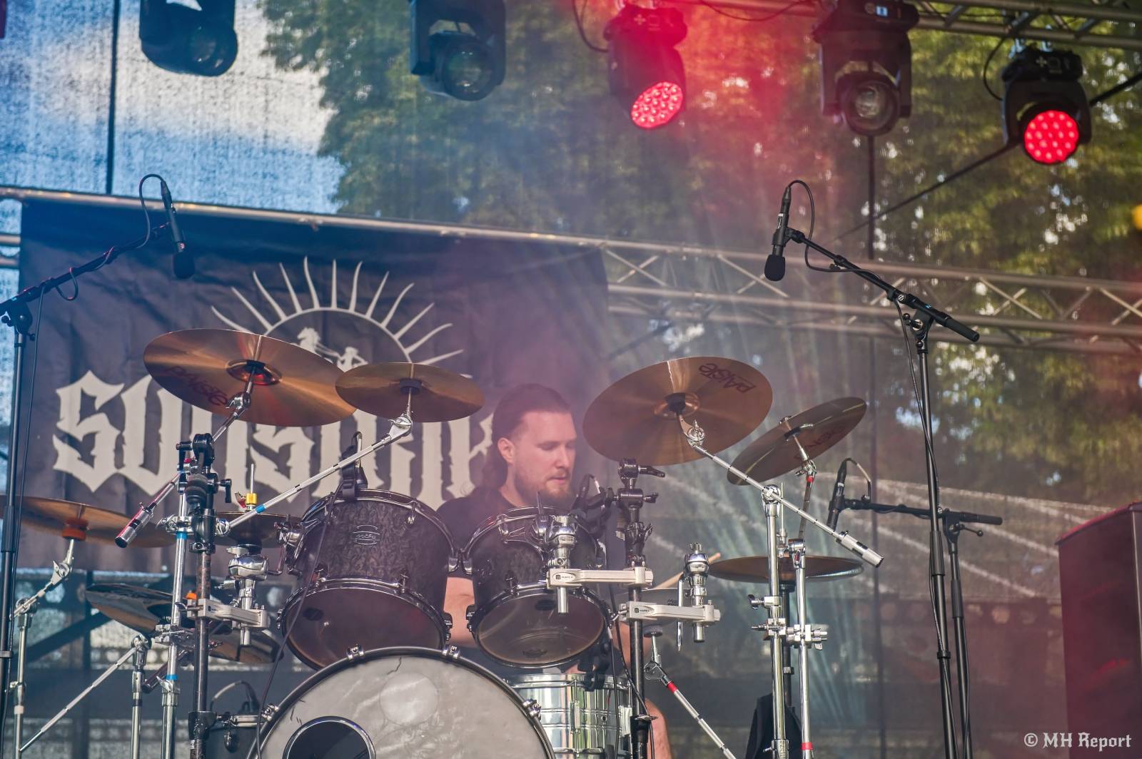 Armageddon of Decibels vol. 9: XIII. století a Nargaroth zakončili metalový nářez v Plzni
