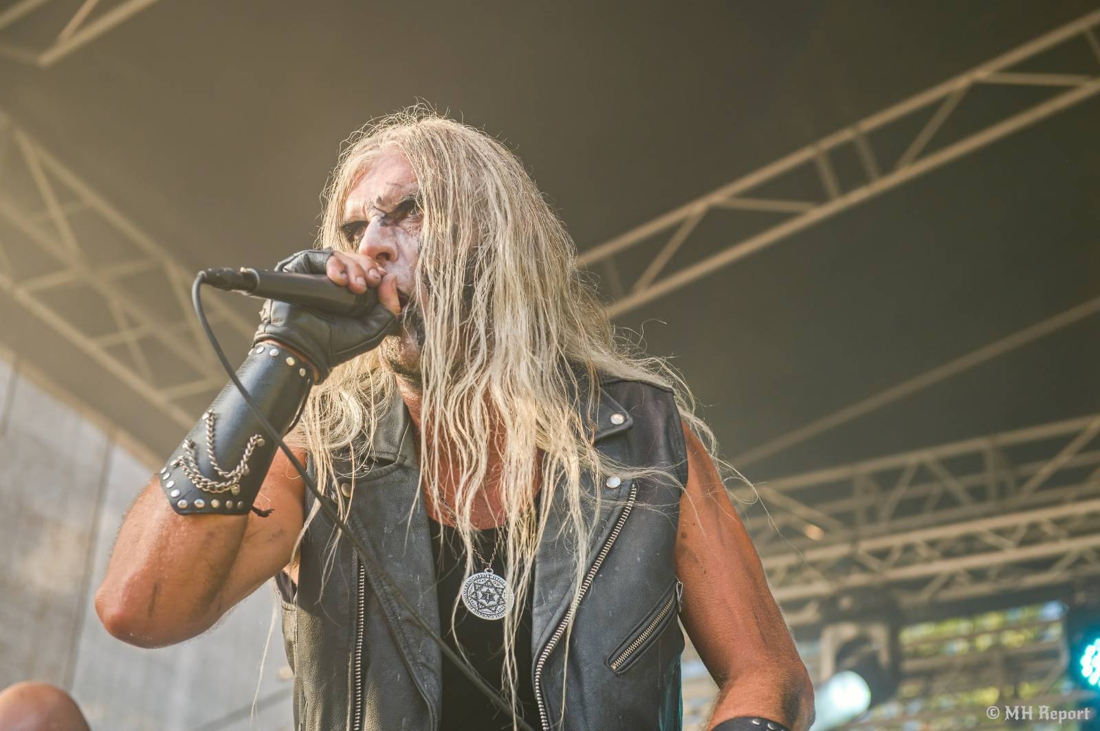 Armageddon of Decibels vol. 9: XIII. století a Nargaroth zakončili metalový nářez v Plzni
