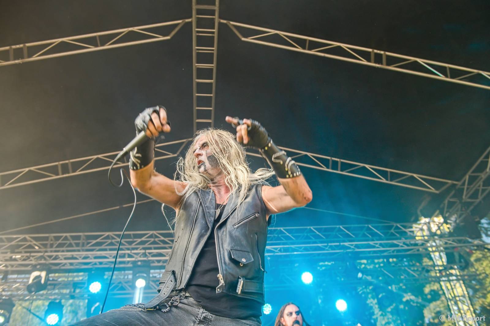 Armageddon of Decibels vol. 9: XIII. století a Nargaroth zakončili metalový nářez v Plzni