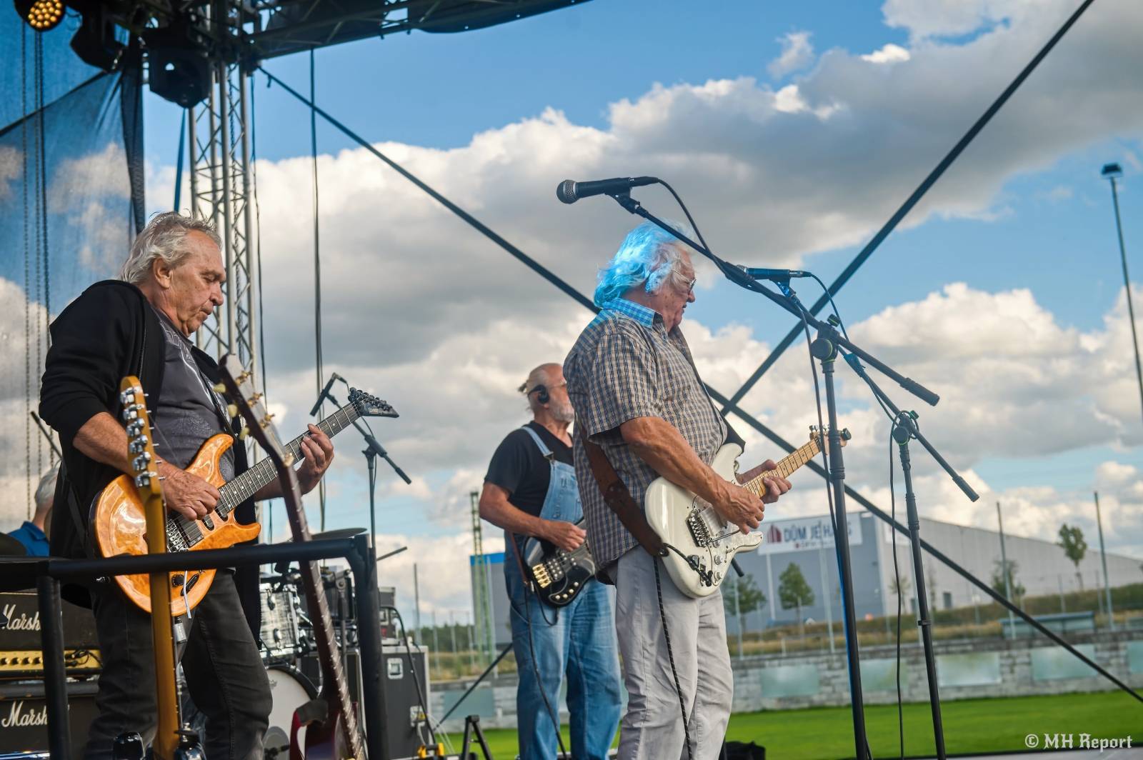 Vejprnice ovládly rockové legendy. Vystoupili Tublatanka, Turbo, Odyssea a Extra Band Revival