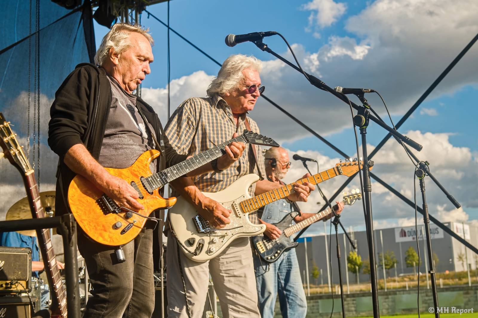 Vejprnice ovládly rockové legendy. Vystoupili Tublatanka, Turbo, Odyssea a Extra Band Revival