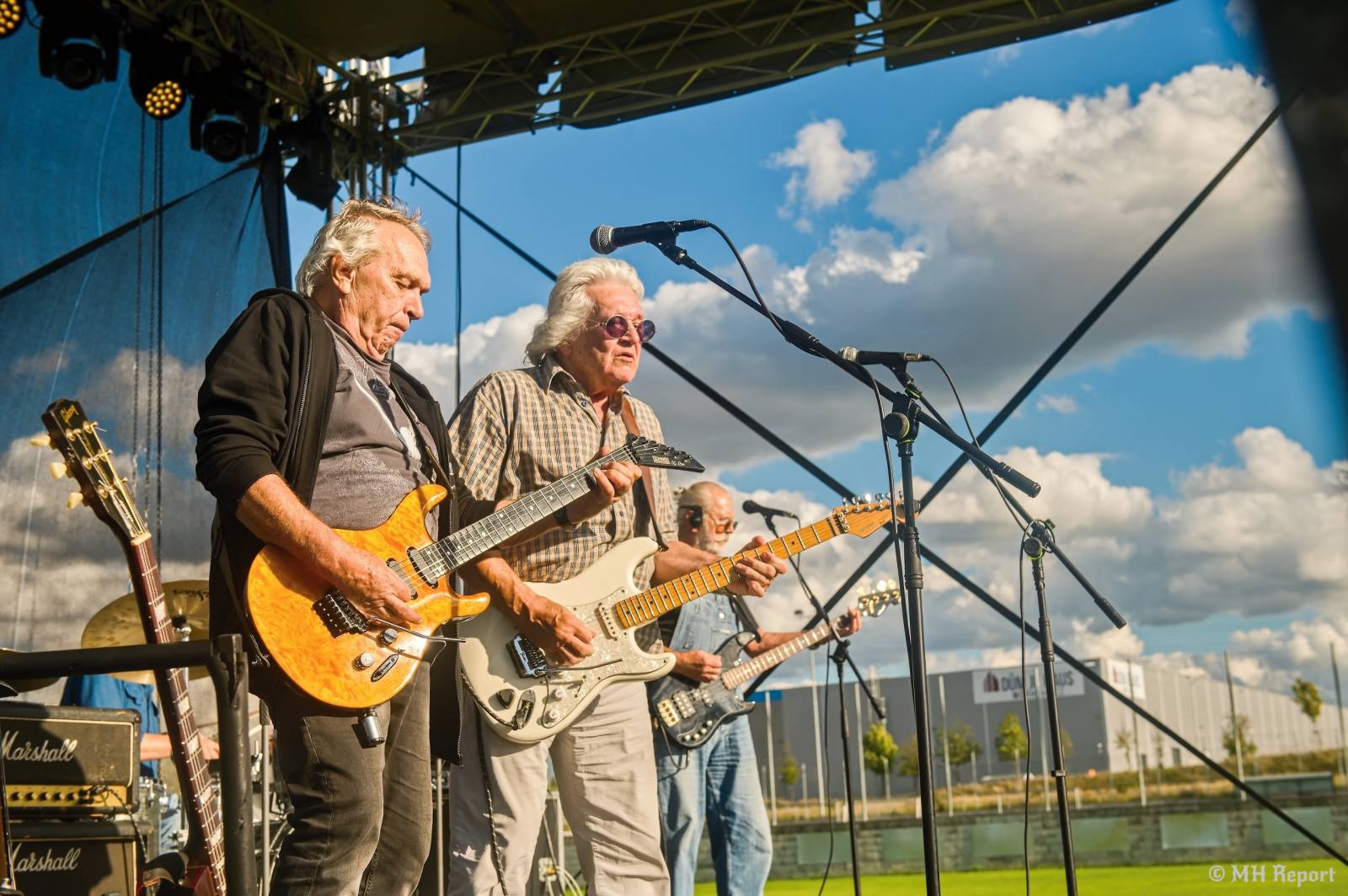 Vejprnice ovládly rockové legendy. Vystoupili Tublatanka, Turbo, Odyssea a Extra Band Revival