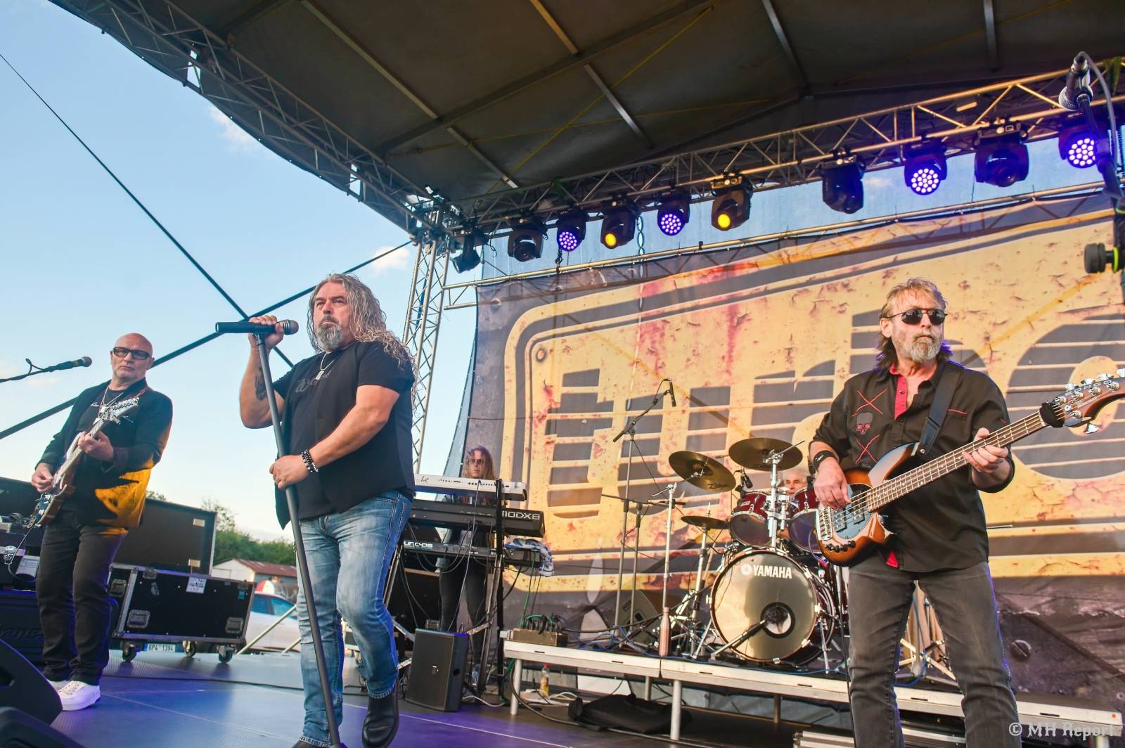 Vejprnice ovládly rockové legendy. Vystoupili Tublatanka, Turbo, Odyssea a Extra Band Revival