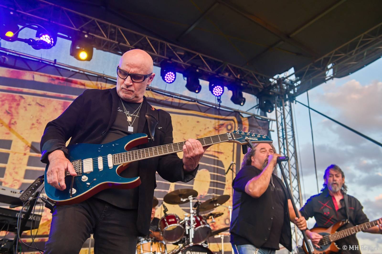 Vejprnice ovládly rockové legendy. Vystoupili Tublatanka, Turbo, Odyssea a Extra Band Revival