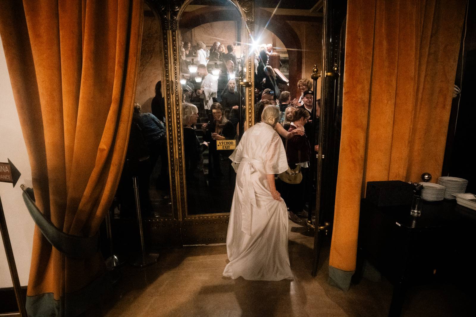 Kino Lucerna promítalo film o Báře Basikové, na premiéru přišli Petr Janda, Vojtěch Dyk i bývalá prezidentka
