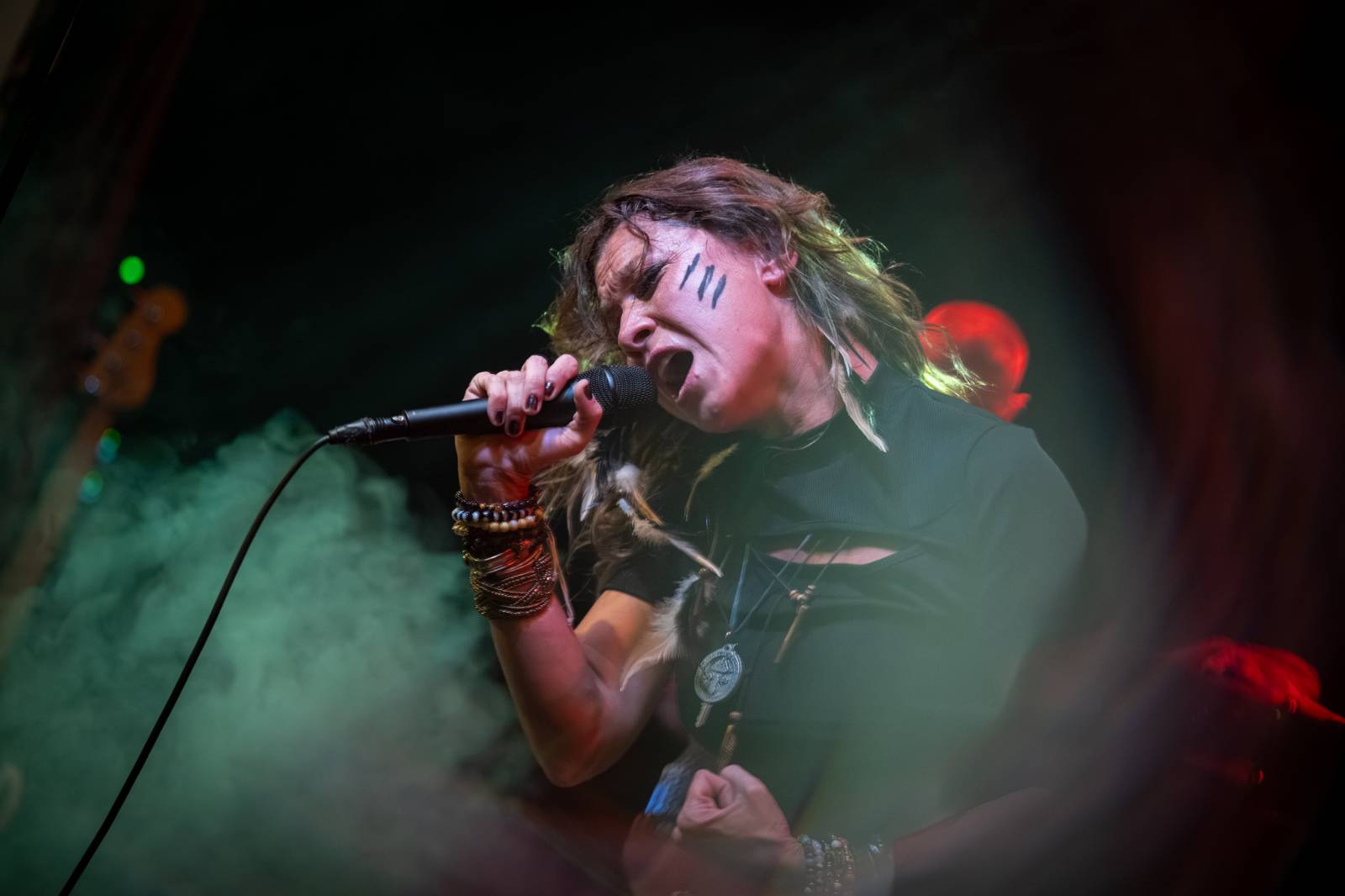 Red Baron Band pokřtil v Malostranské besedě nové album, připil si na něj whisky od Iana Paice