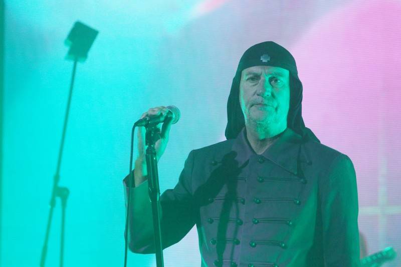 Život, jak jej znáte, skončil, vítali své fanoušky Laibach v Brně. Na Flédě představili album Musick