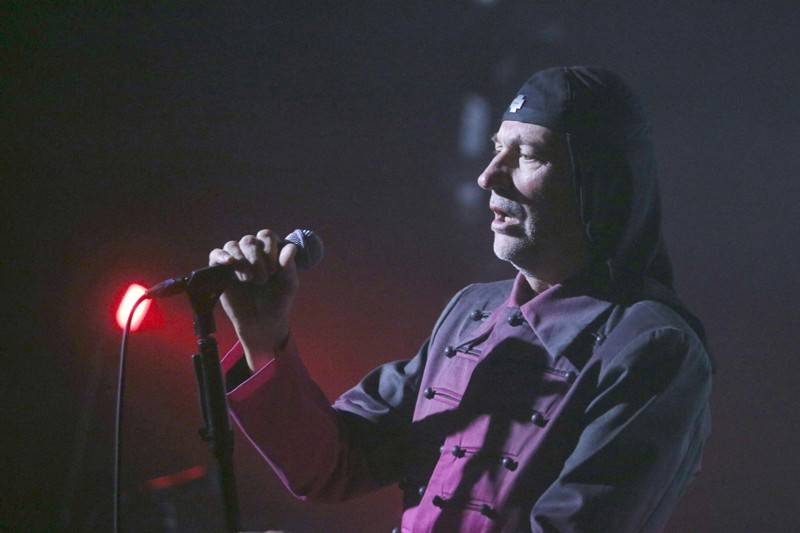 Život, jak jej znáte, skončil, vítali své fanoušky Laibach v Brně. Na Flédě představili album Musick