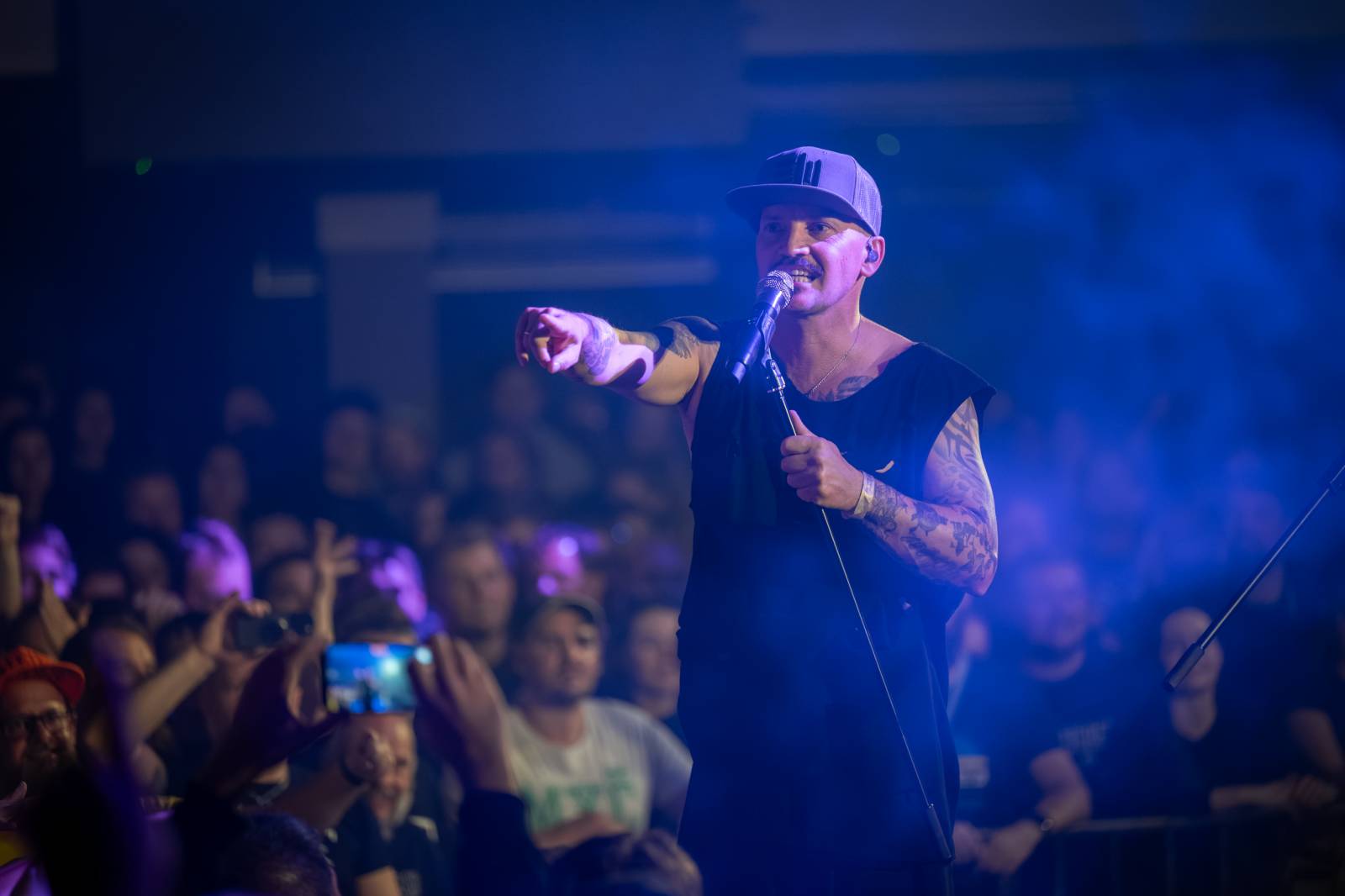 Kombo, které funguje. Elektrïck Mann a Pondělníci vyprodali pražský Lucerna Music Bar