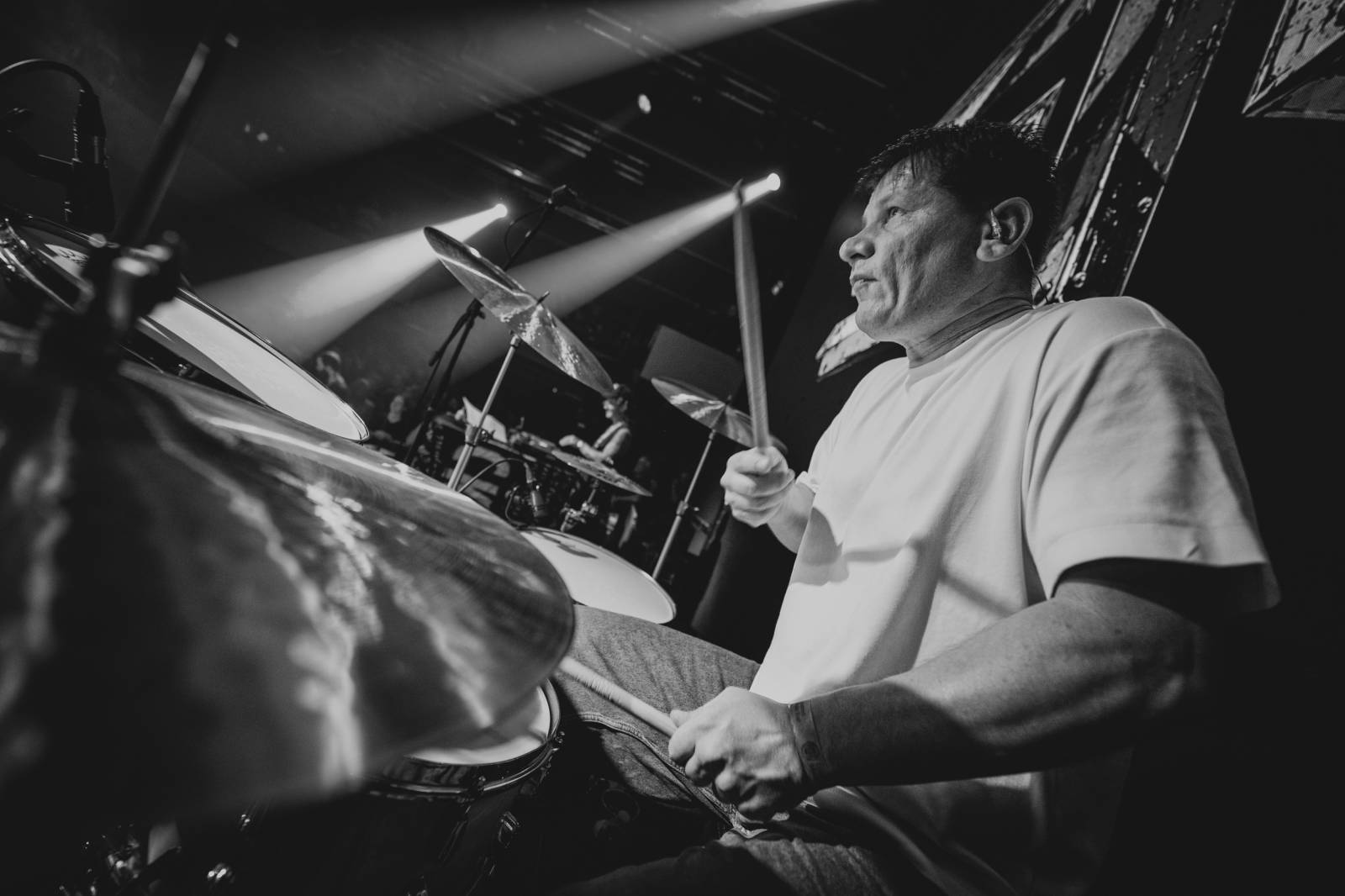 Kombo, které funguje. Elektrïck Mann a Pondělníci vyprodali pražský Lucerna Music Bar