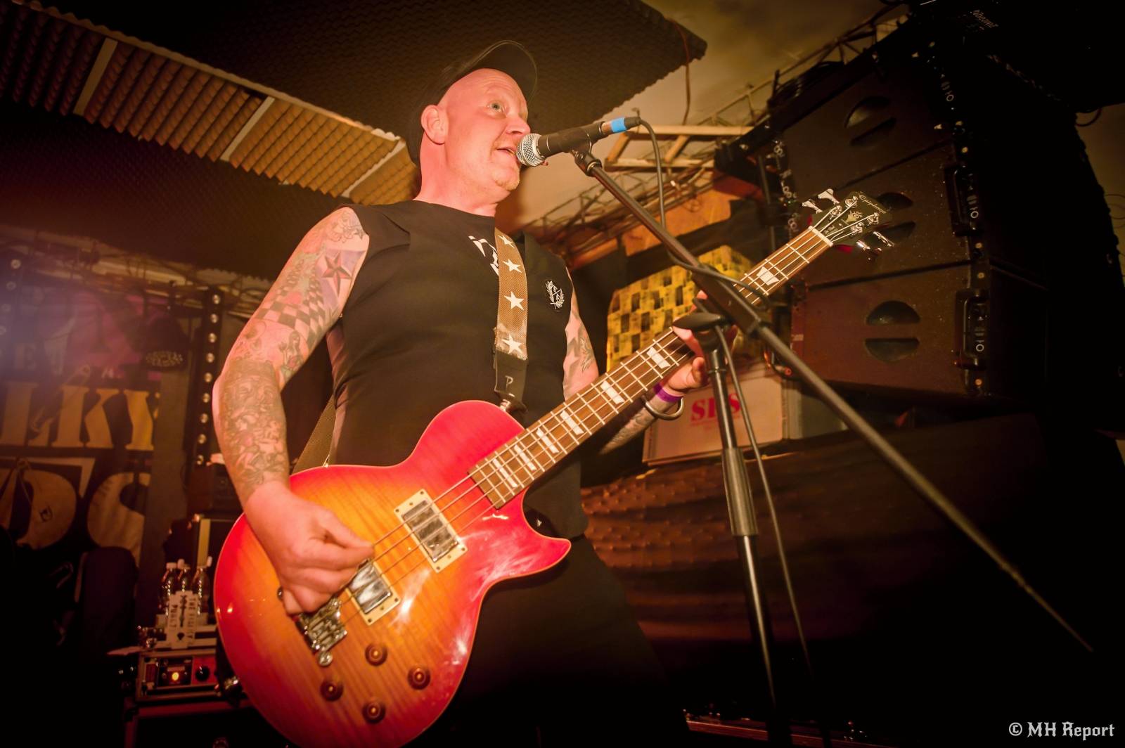 Bože, zachraň punk! SPS a The Fialky se na společném turné zastavili v Plzni