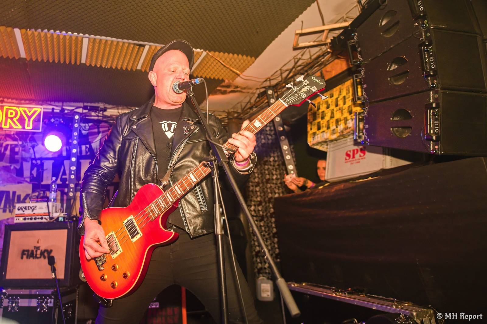 Bože, zachraň punk! SPS a The Fialky se na společném turné zastavili v Plzni