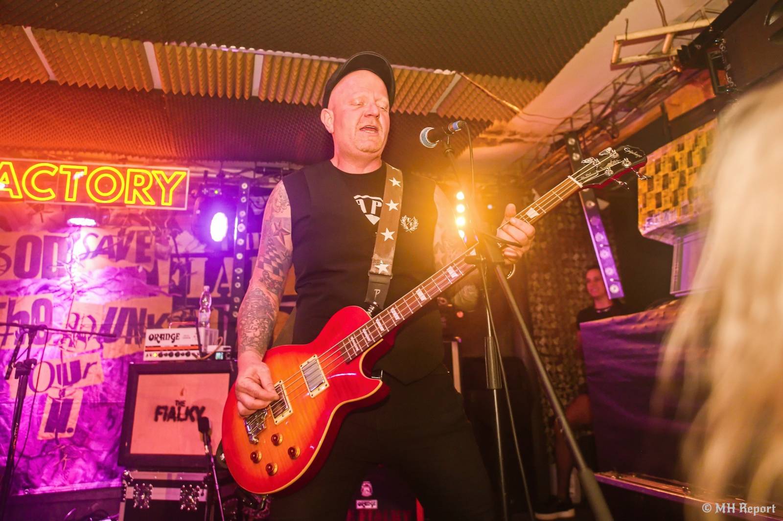 Bože, zachraň punk! SPS a The Fialky se na společném turné zastavili v Plzni