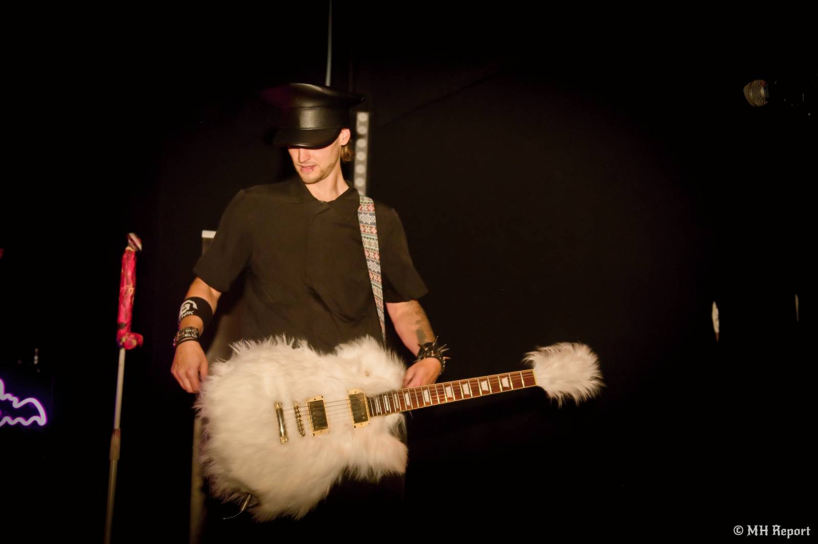 Od rock’n’roll thrashe po punk a elektroniku. Plzeňská Lampa přivítala Zputnik, Šanov 1 a Gaunery