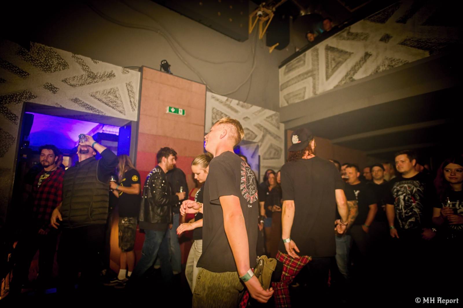 Od rock’n’roll thrashe po punk a elektroniku. Plzeňská Lampa přivítala Zputnik, Šanov 1 a Gaunery