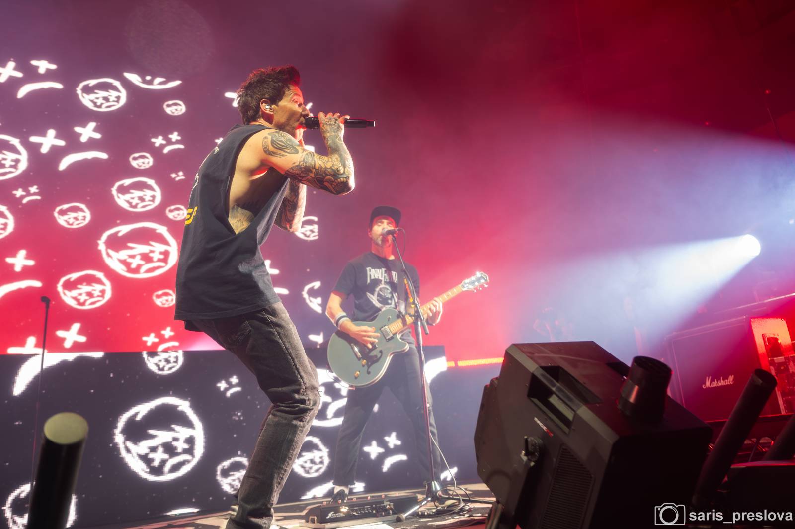 Simple Plan rozpoutali v O2 universu pop-punkovou párty plnou nostalgie