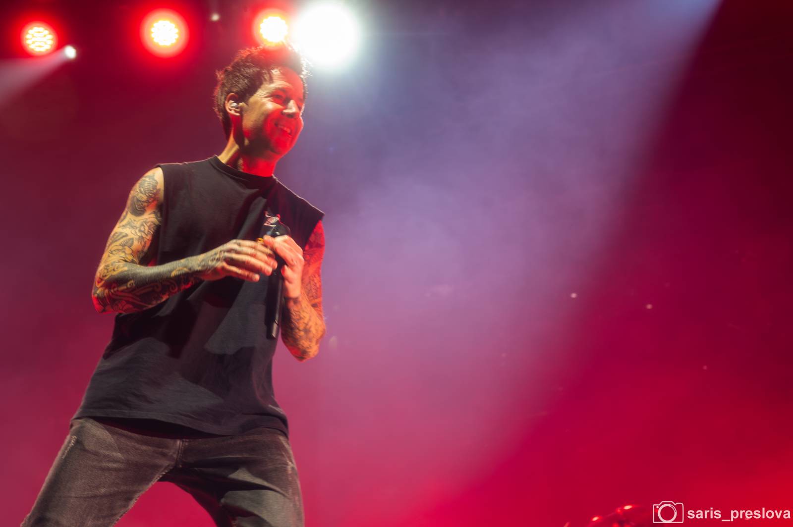 Simple Plan rozpoutali v O2 universu pop-punkovou párty plnou nostalgie
