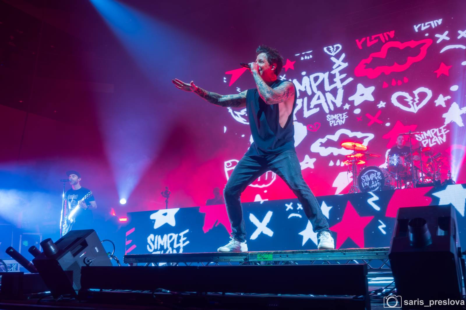 Simple Plan rozpoutali v O2 universu pop-punkovou párty plnou nostalgie
