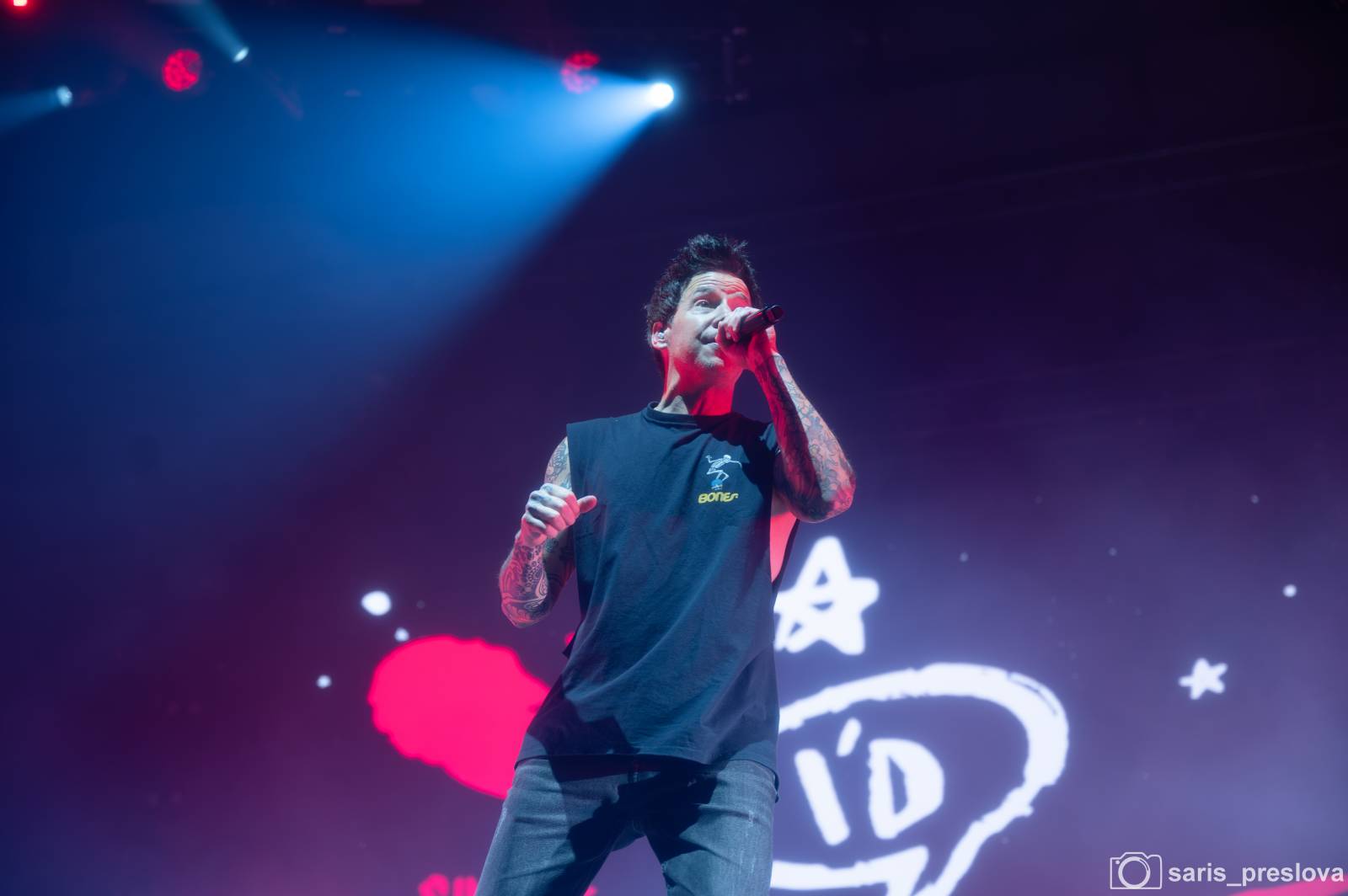 Simple Plan rozpoutali v O2 universu pop-punkovou párty plnou nostalgie