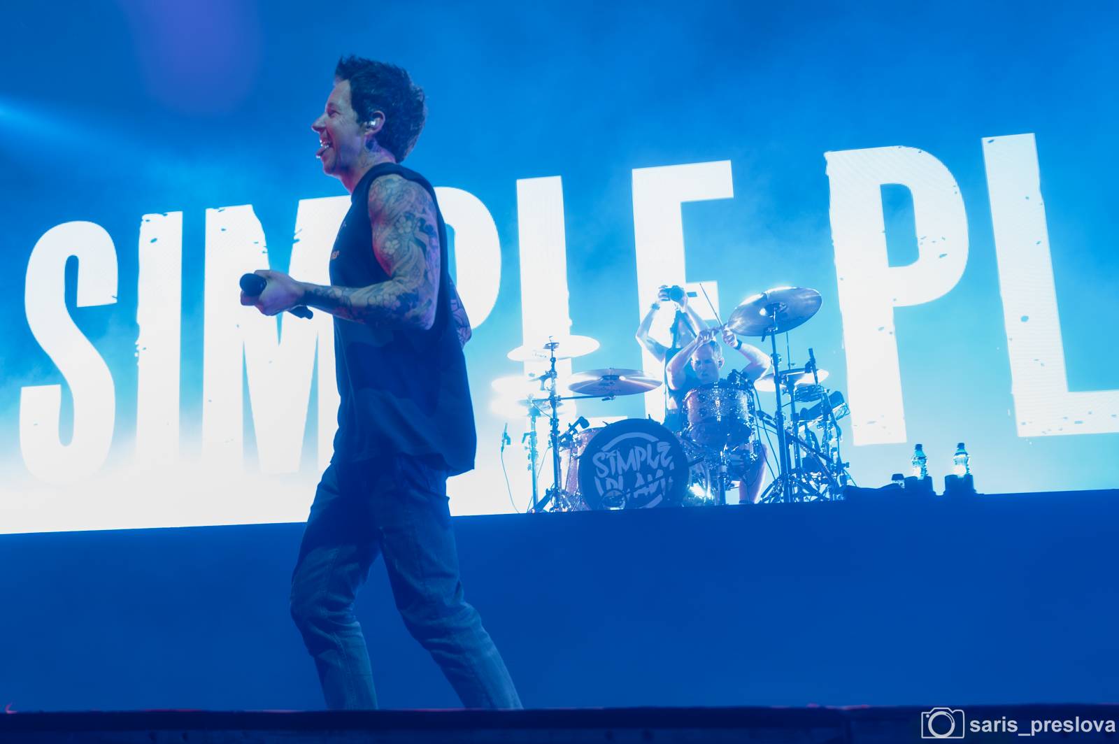 Simple Plan rozpoutali v O2 universu pop-punkovou párty plnou nostalgie