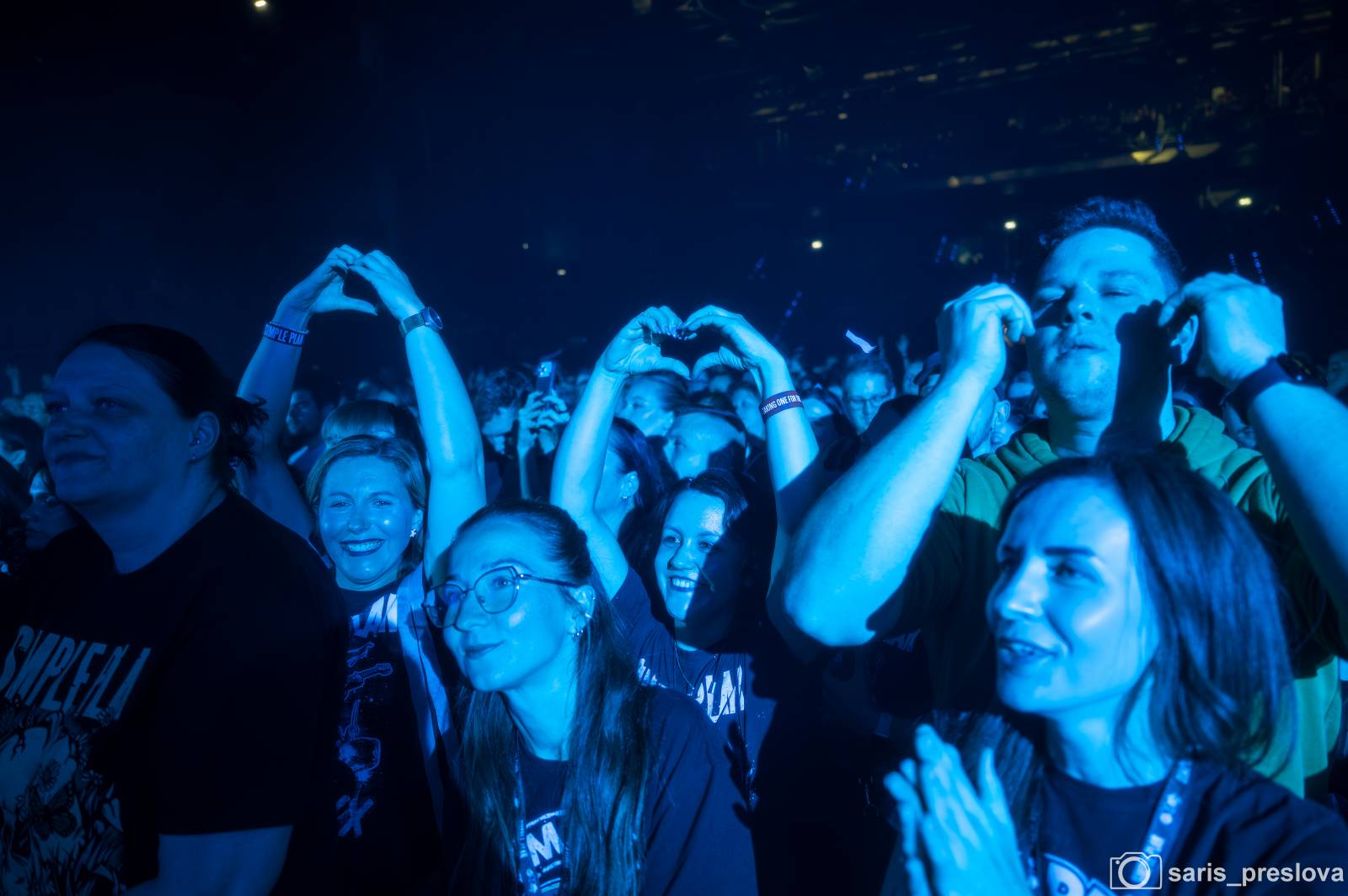 Simple Plan rozpoutali v O2 universu pop-punkovou párty plnou nostalgie
