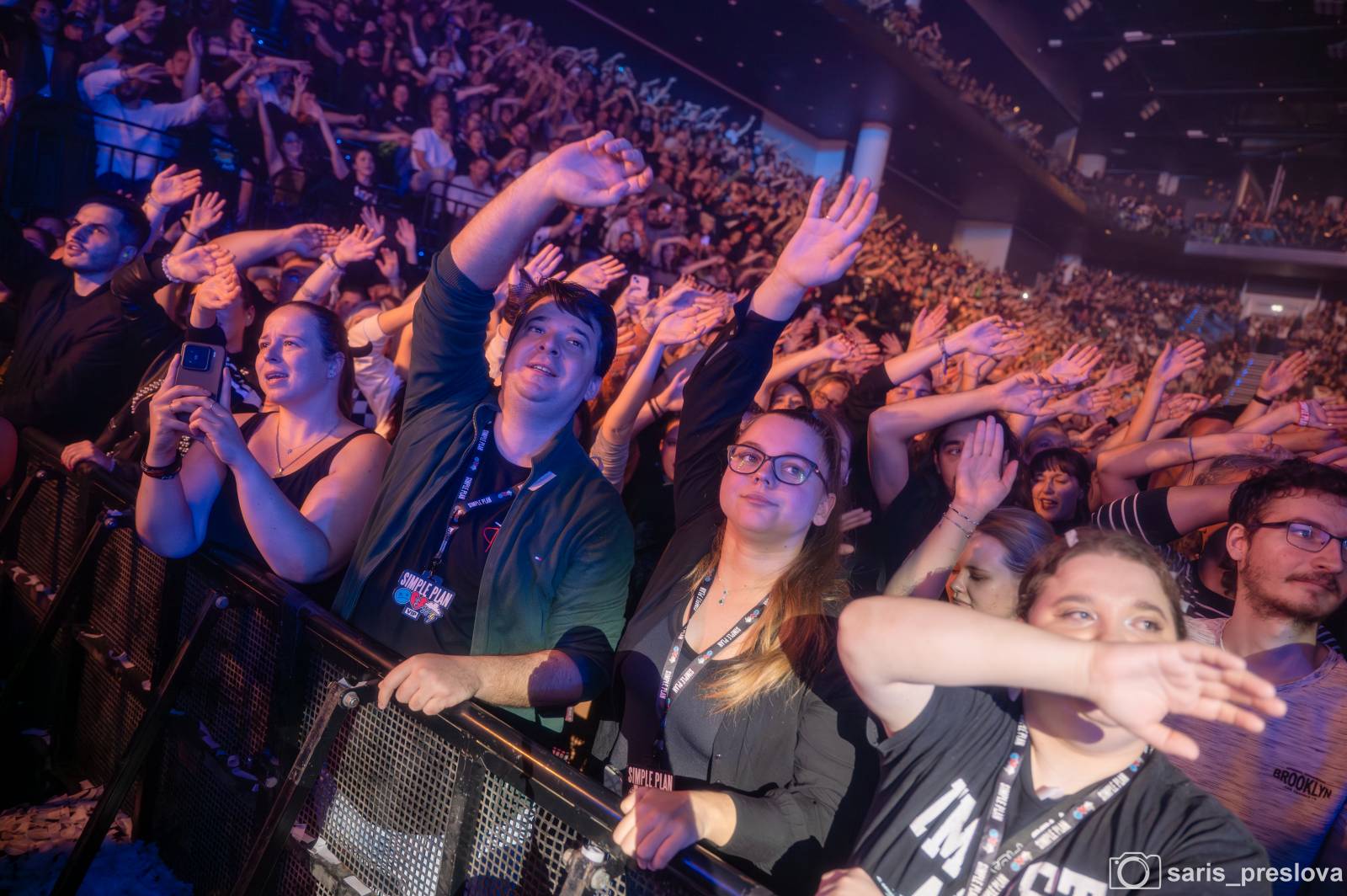 Simple Plan rozpoutali v O2 universu pop-punkovou párty plnou nostalgie